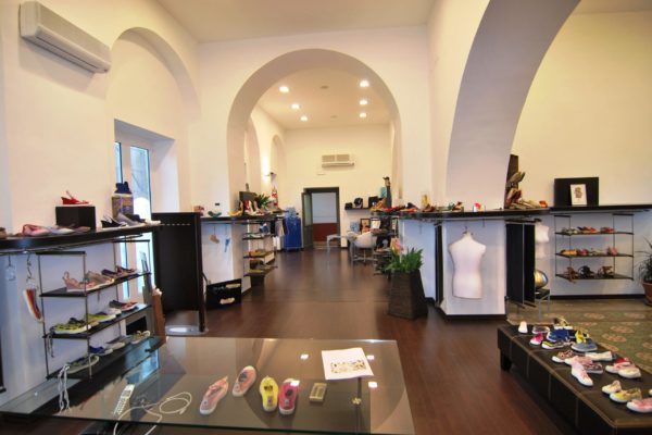 Impresa edile Napoli - Ristrutturazioni_Costruzioni_Case_Negozi_Rifacimento_facciate_EDILART-Gennaro-Fiorenza06 Impresa edile Napoli - Ristrutturazioni_Costruzioni_Case_Negozi_Rifacimento_facciate_EDILART-Gennaro-Fiorenza06